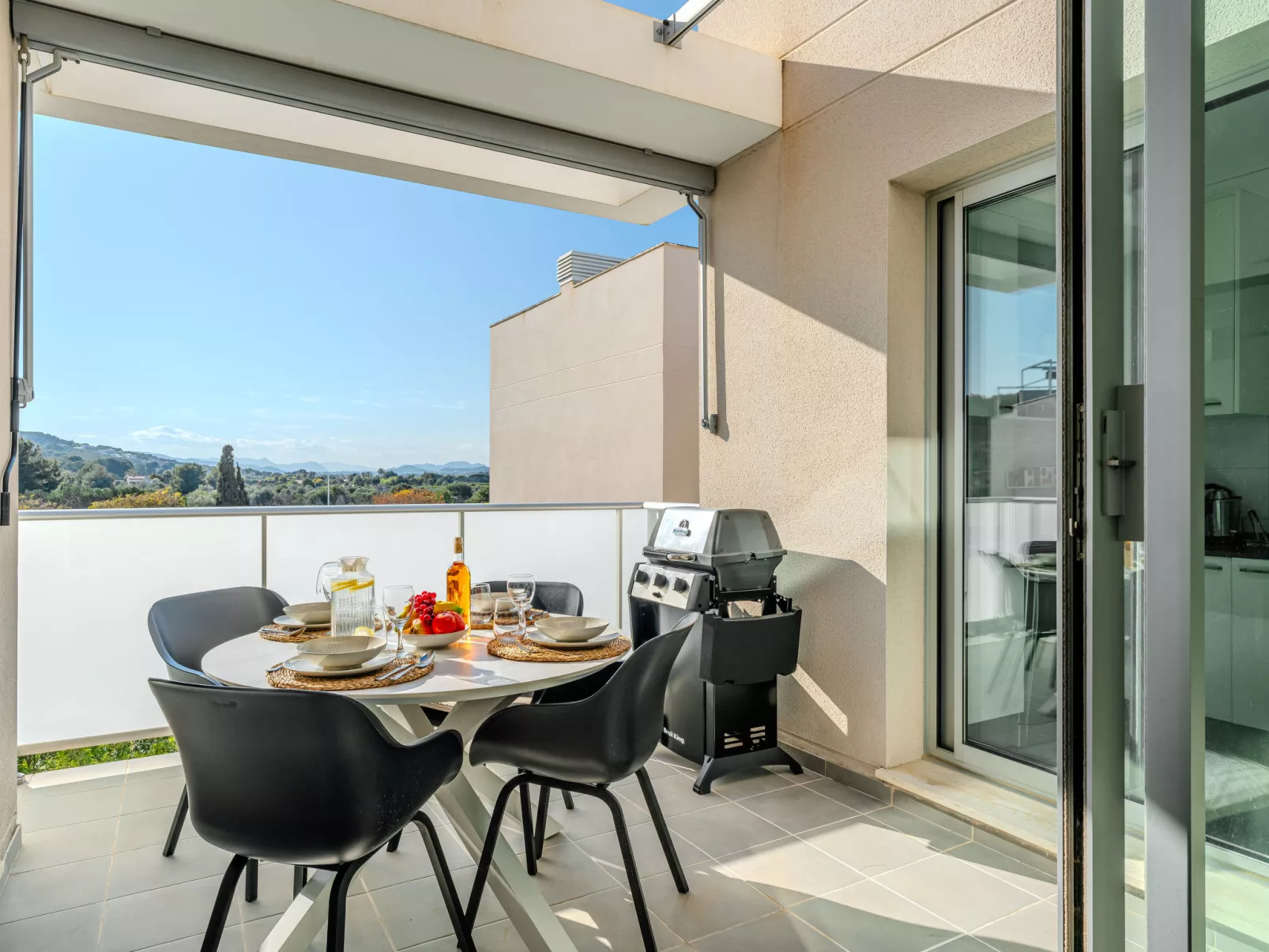 Arenal Boutique Suite-Outside