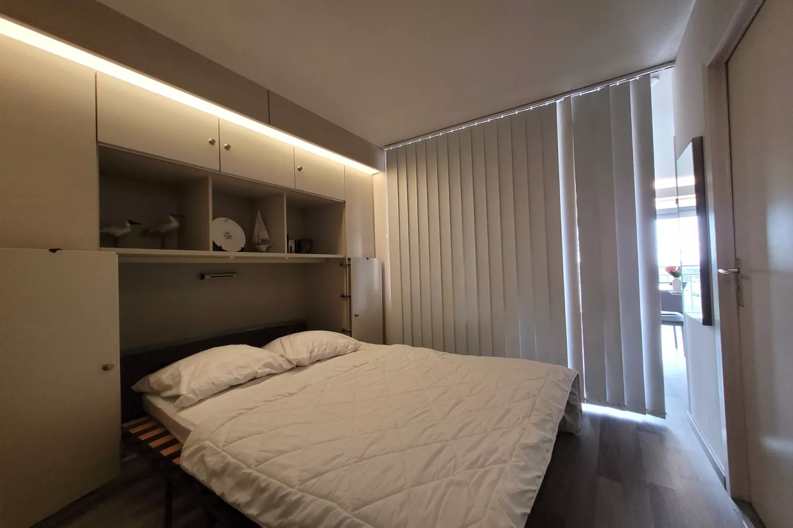 EMBASSY 0203