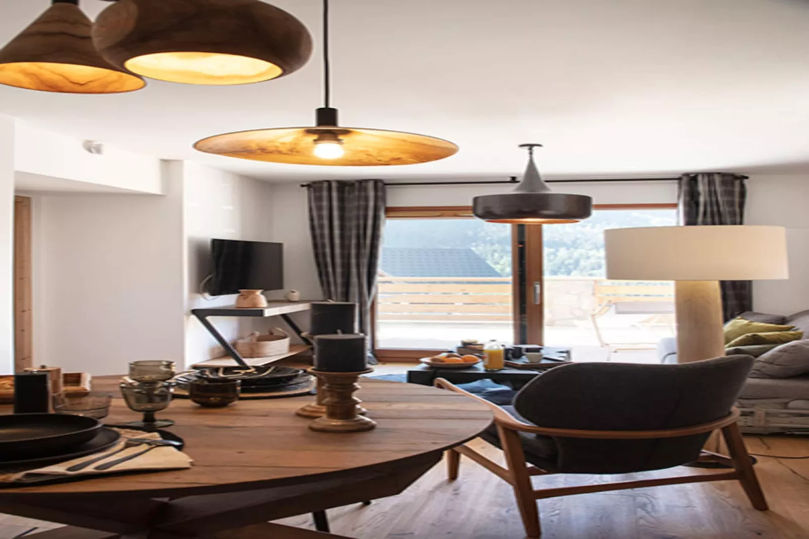 VAUJANY L’Etendard-A24S-Dining room