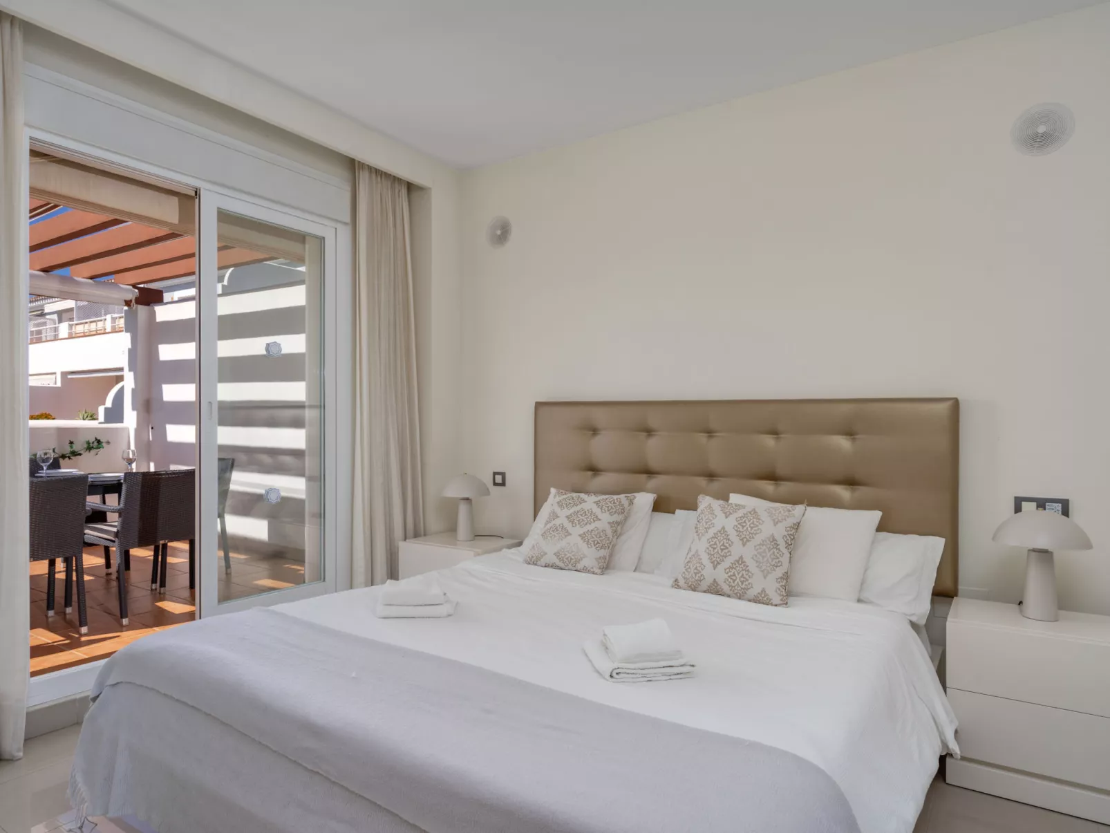 Cortijo del Mar-Inside