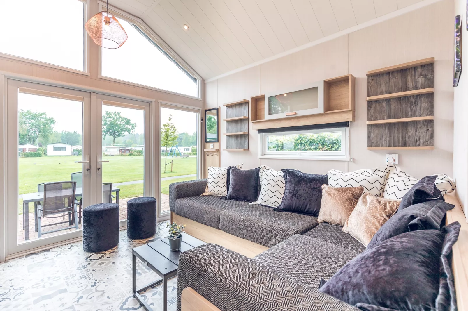 Tinyhouse 'Egel' | 2 - 4 persons-Living room