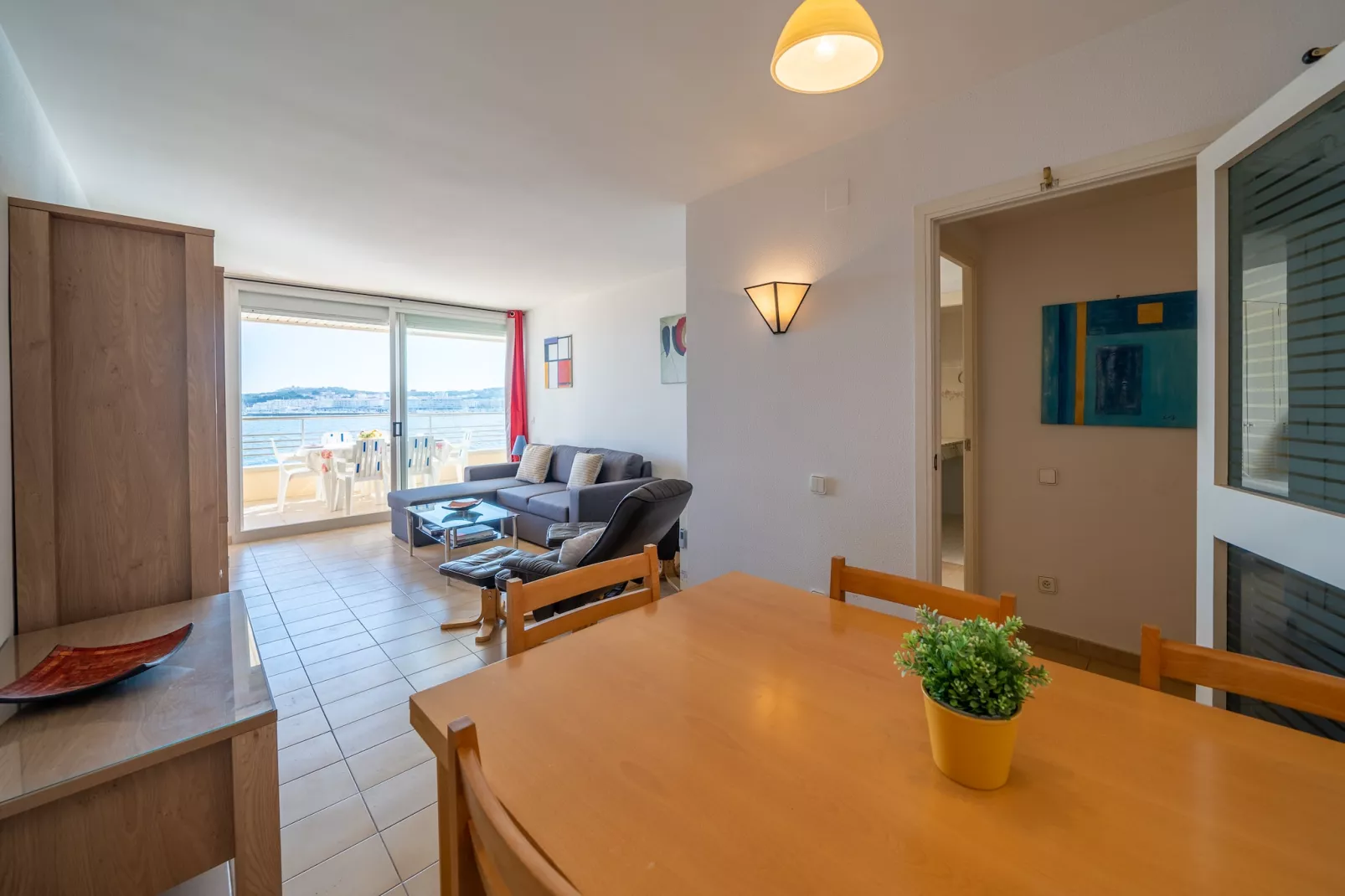 Greta-Living room
