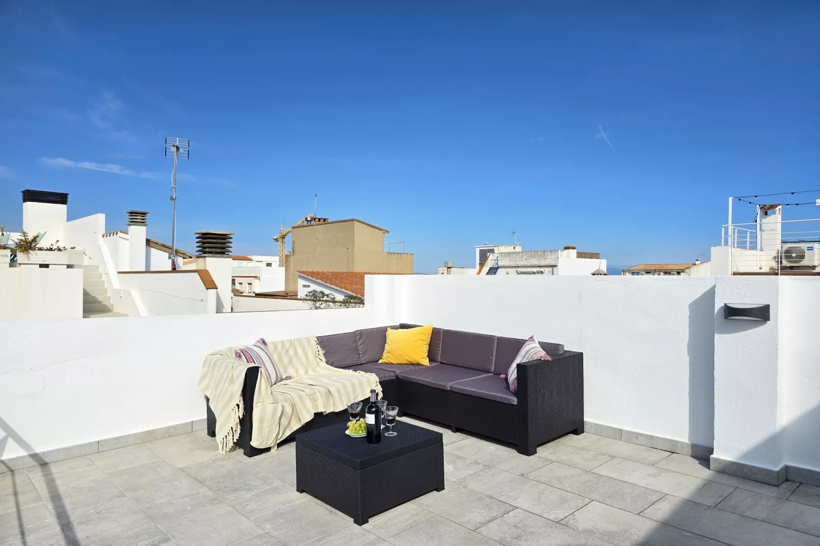 Can Tarra 2-Terrace balcony