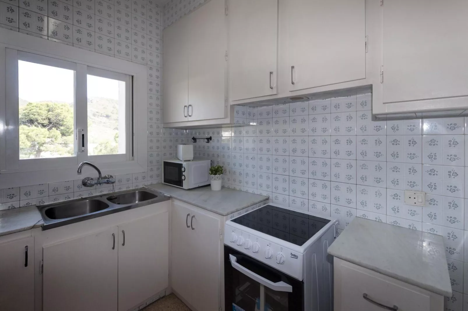 1141 MAS OLIVA con Piscina-Kitchen