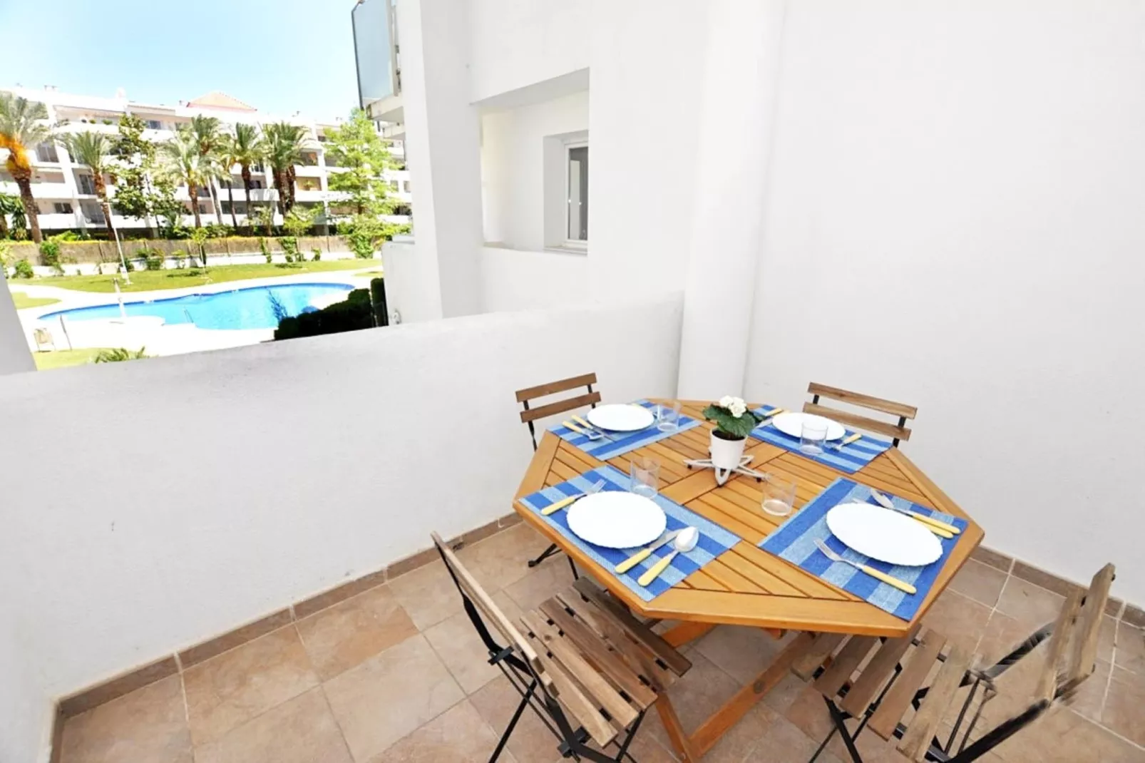 1125 ROYAL MARINE vista Piscina-Balcon-terrasse