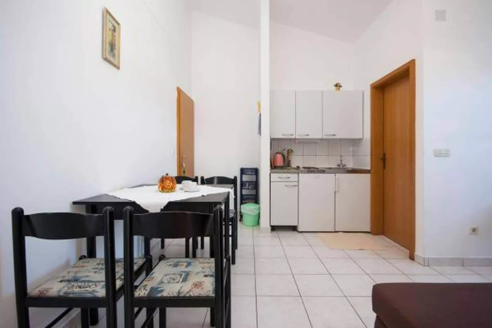 Apartments Maretić - one bedroom apartment A2-Cuisine