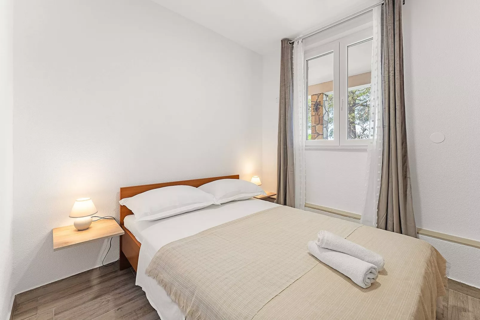 Apartments Kukljica - two bedroom apartment-Bedroom