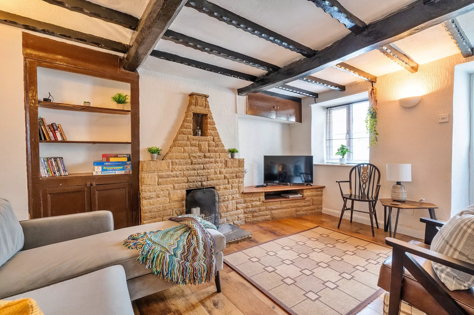 Westcote Cottage-Living room