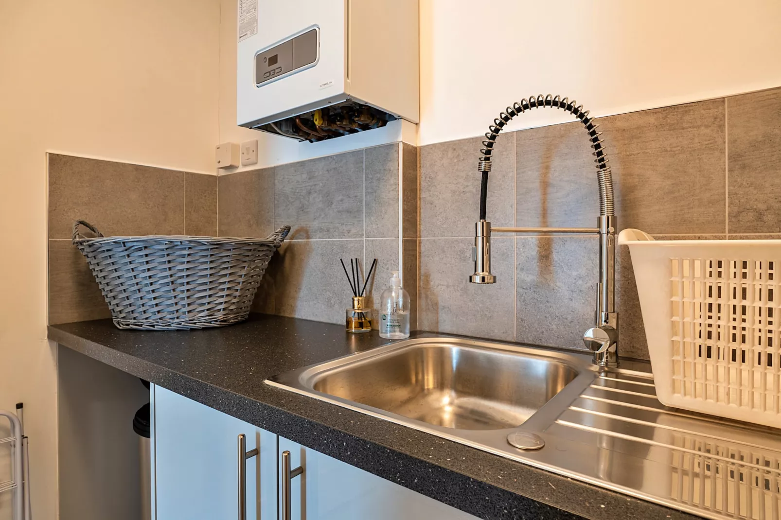 Brunels Reach-Kitchen