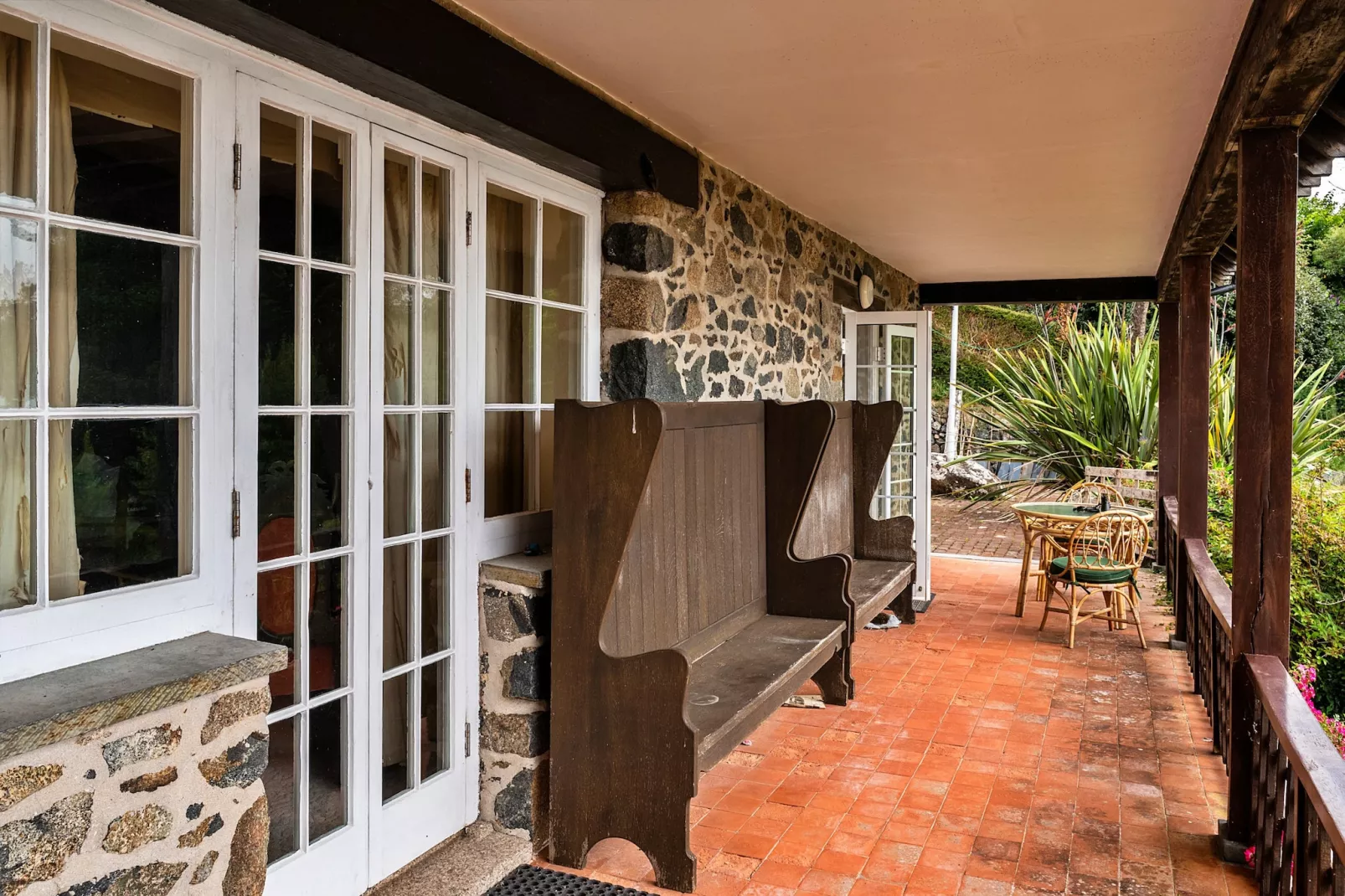 Tregatreath-Terrace balcony