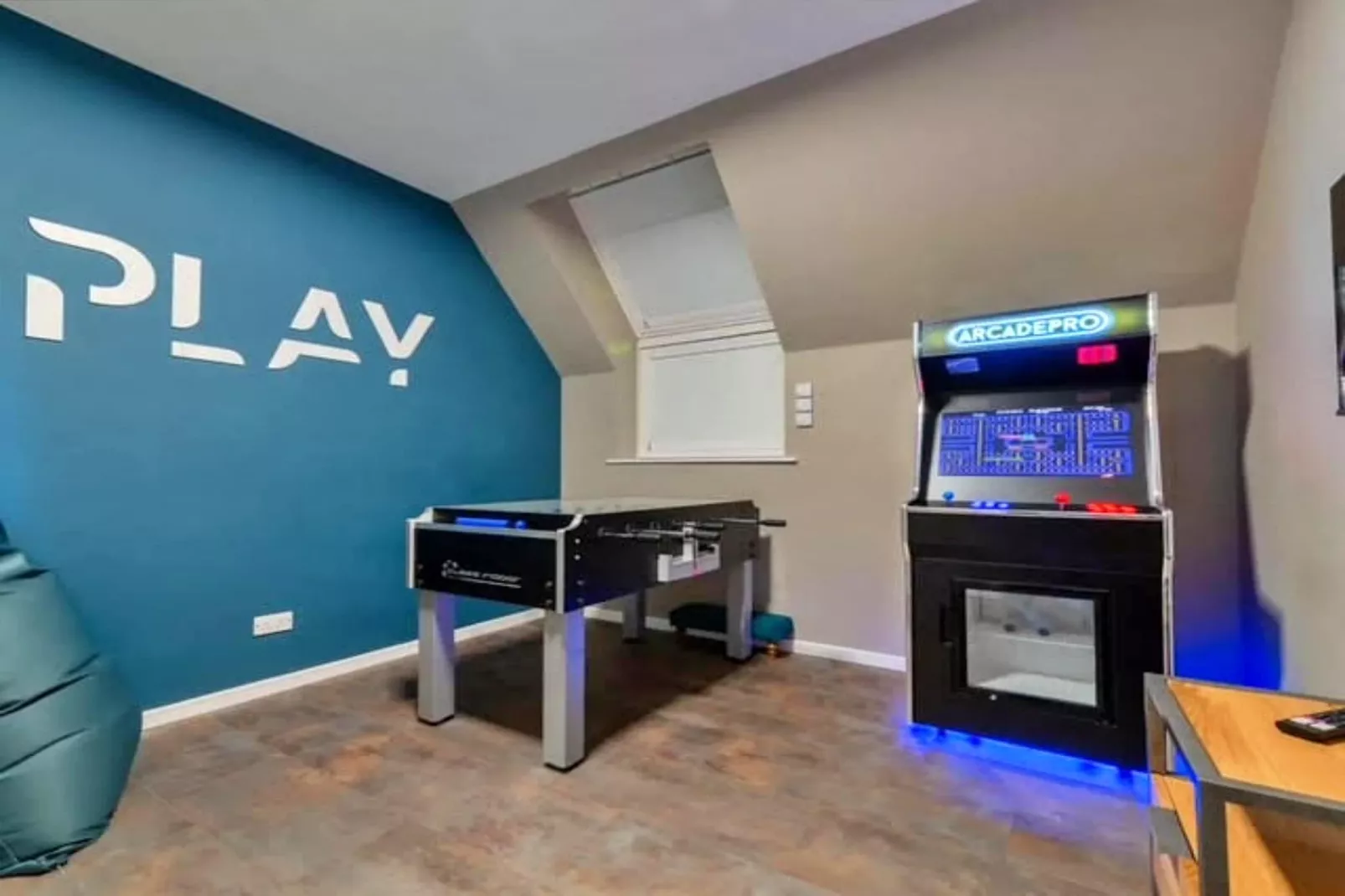 Beach House-Recreation room