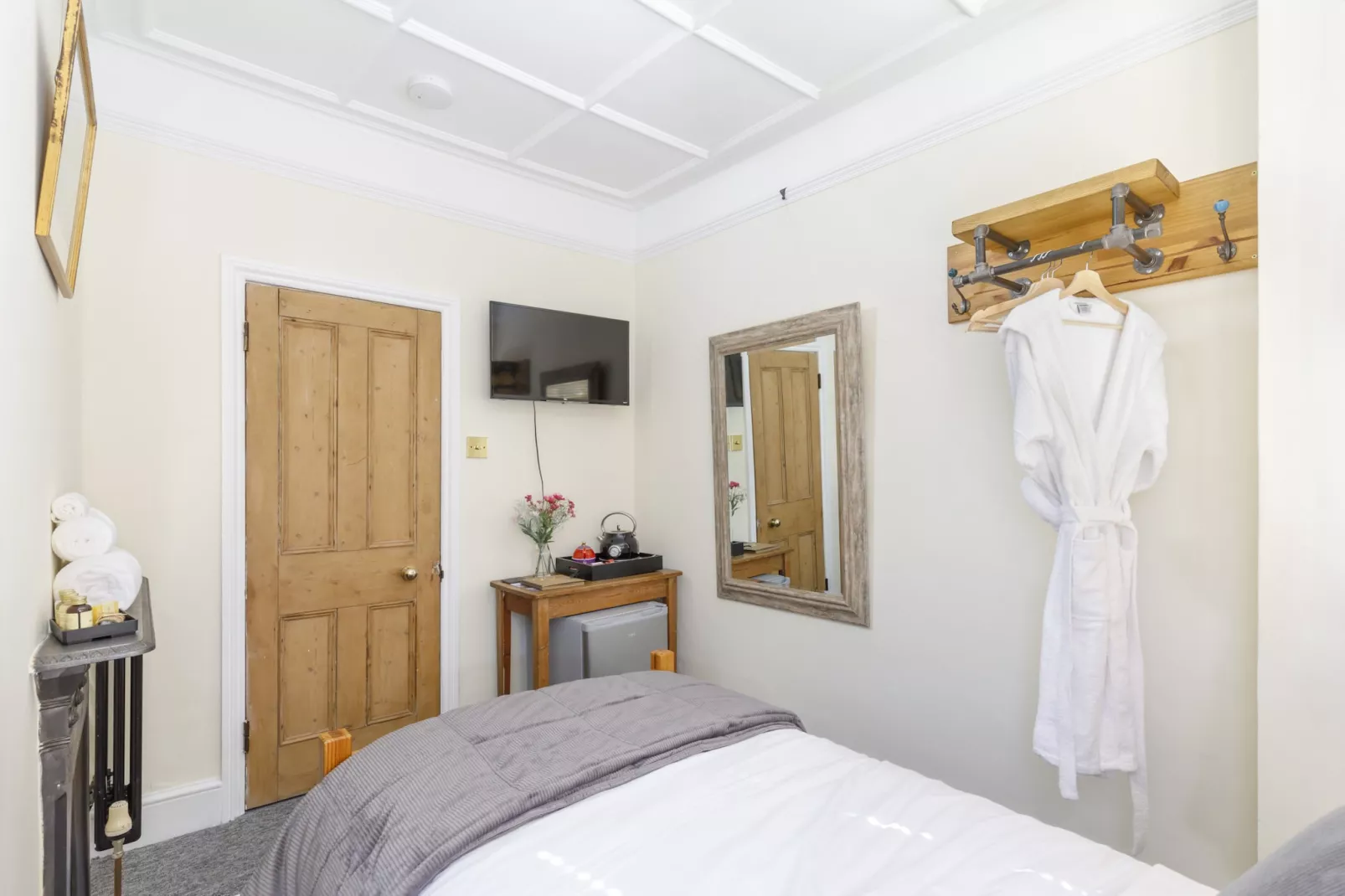 Pittodrie Guest House - Room 4-Bedroom
