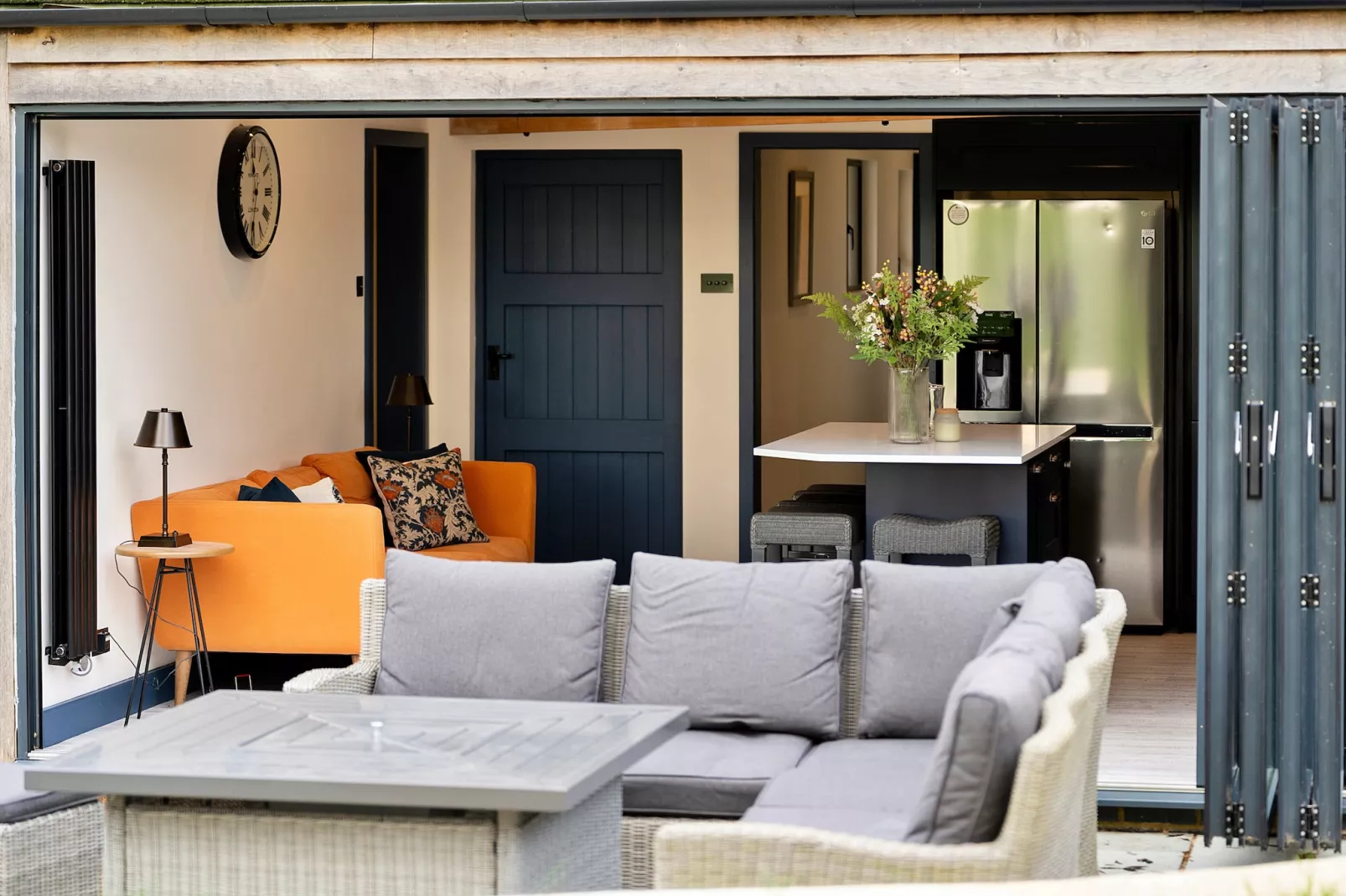 The Stables at Lilac Cottage-Terrace balcony