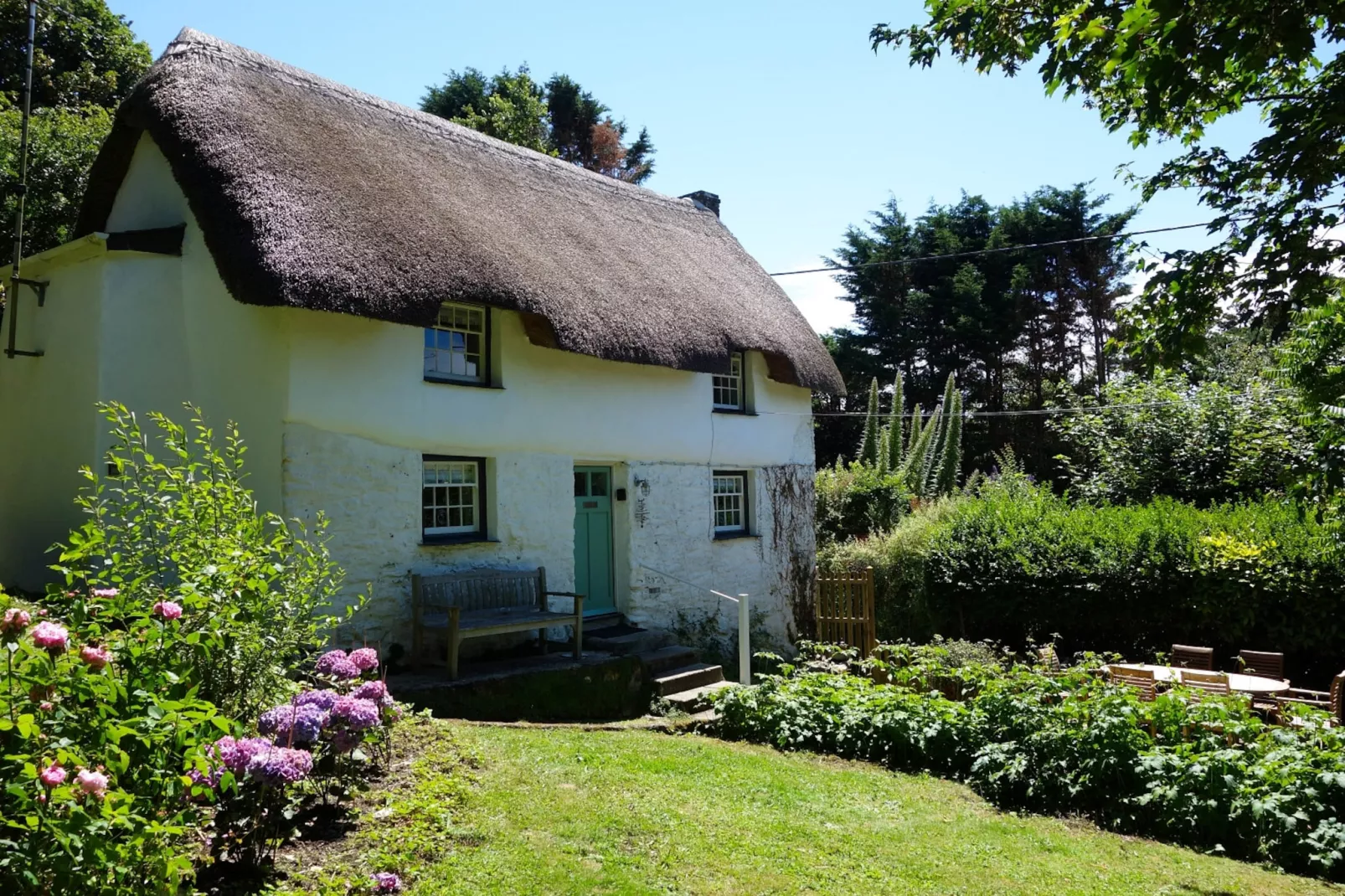 Old Lanvean Cottage-Outdoor