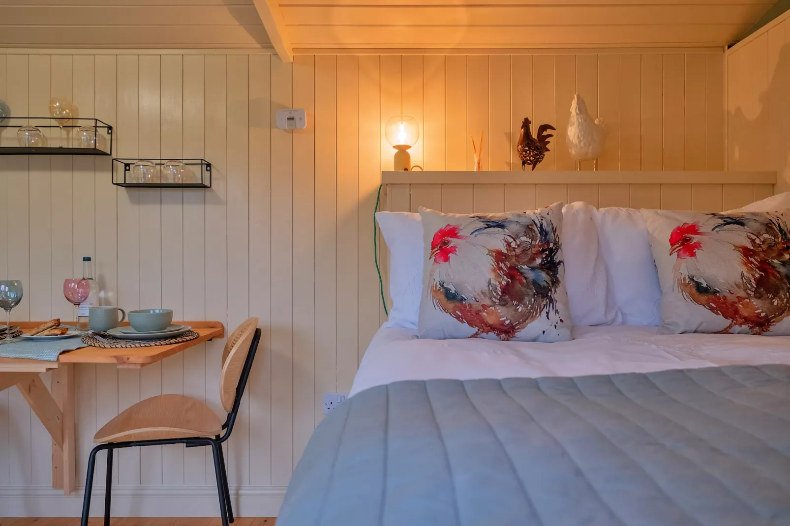 The Chicken Hut-Bedroom