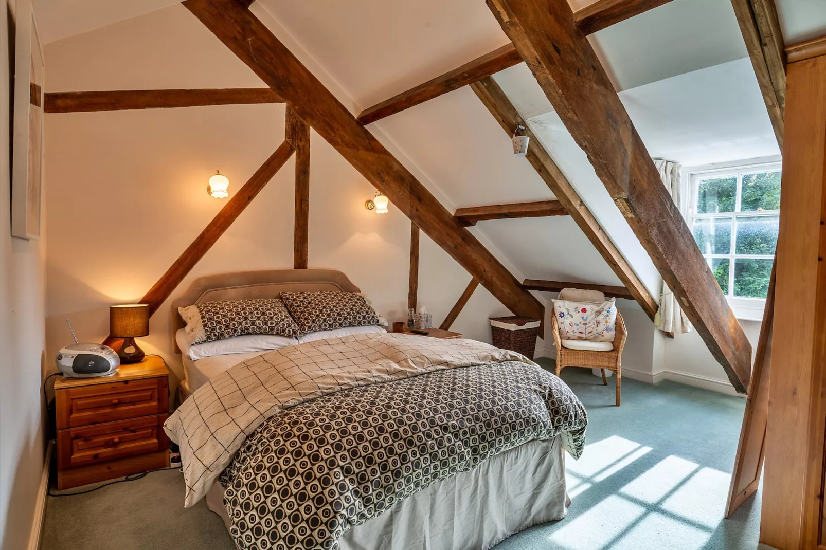 Valley View-Bedroom