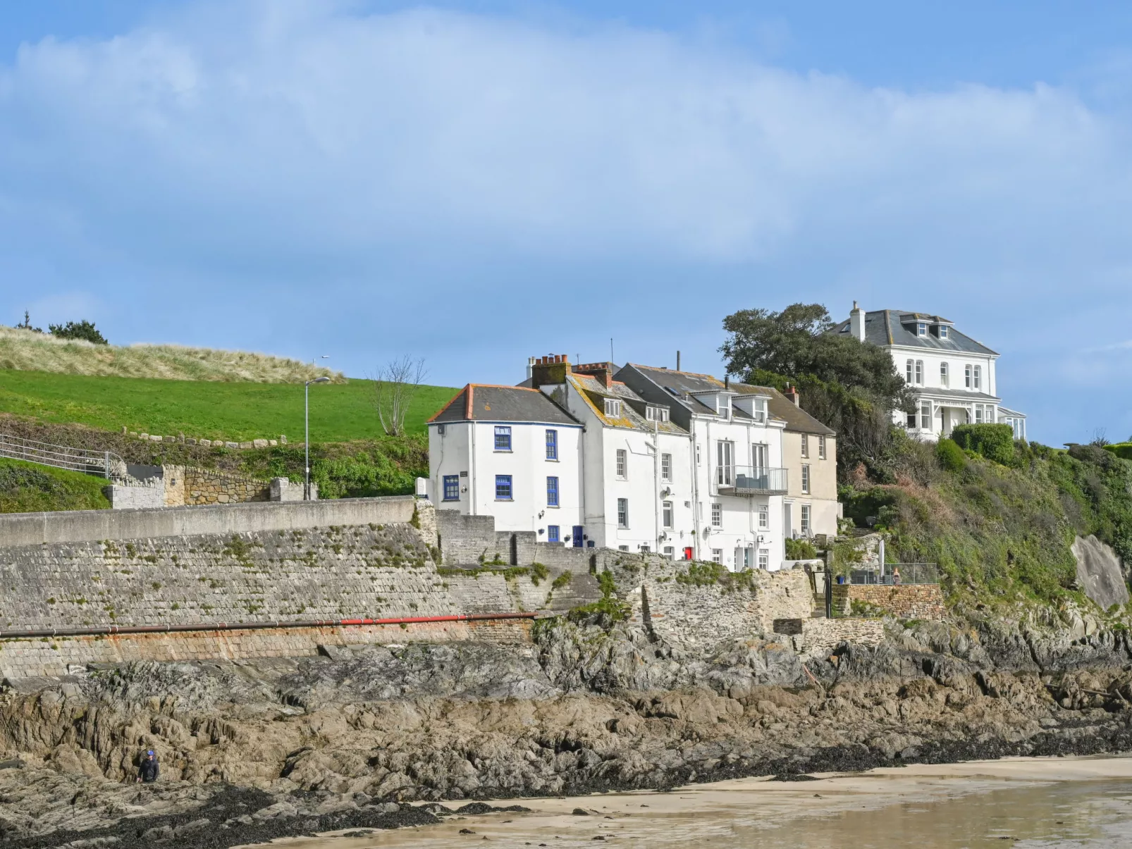 Dolphin Cottage-Outside