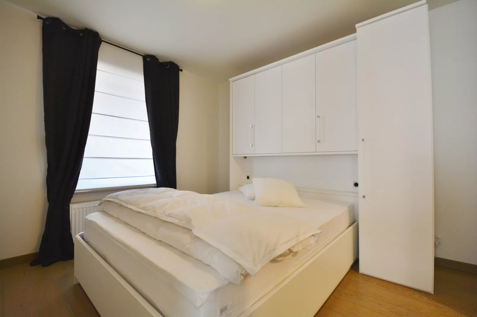 Megan 01-Schlafzimmer