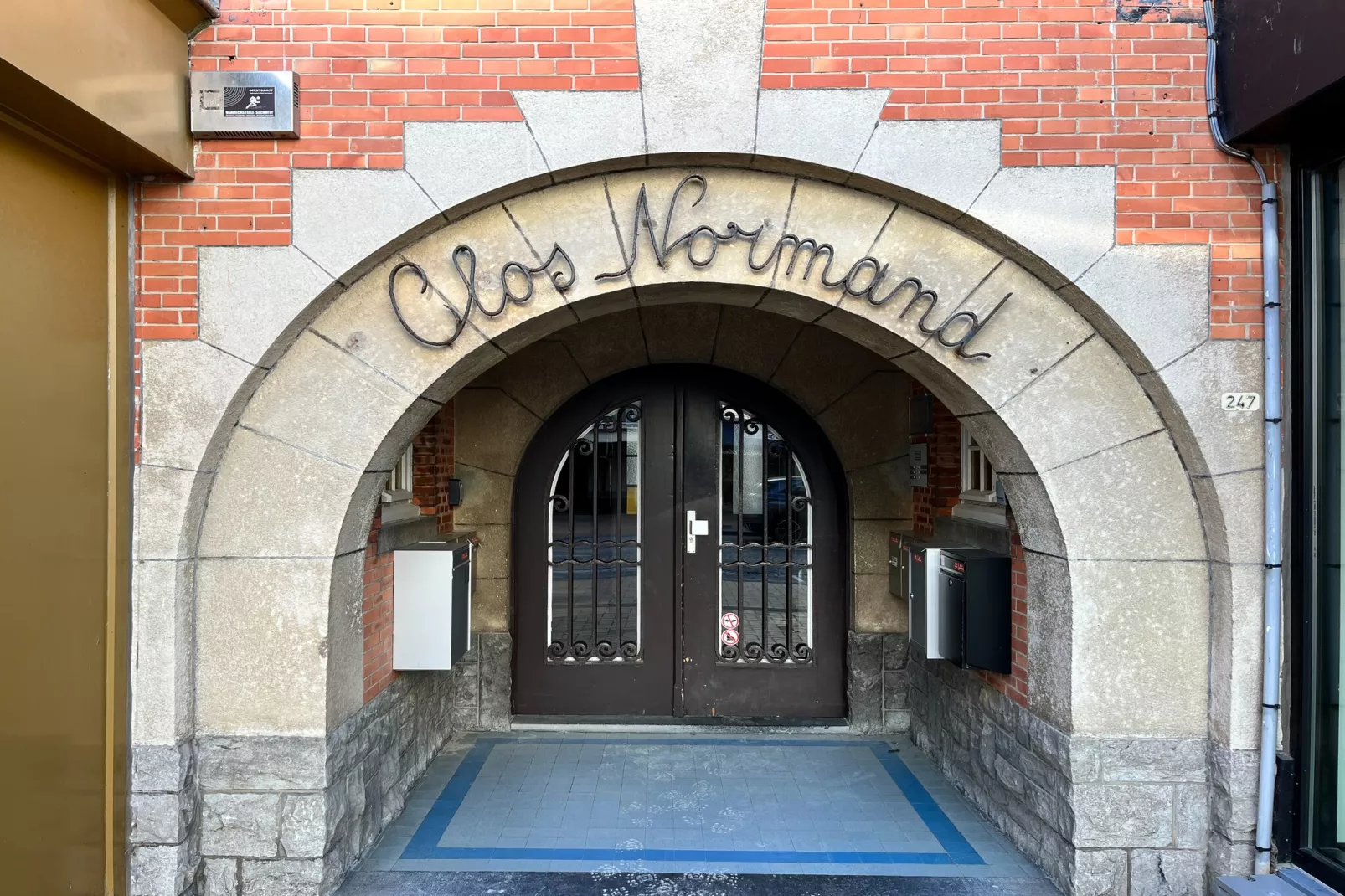 CLOS NORMAND-Reception hall