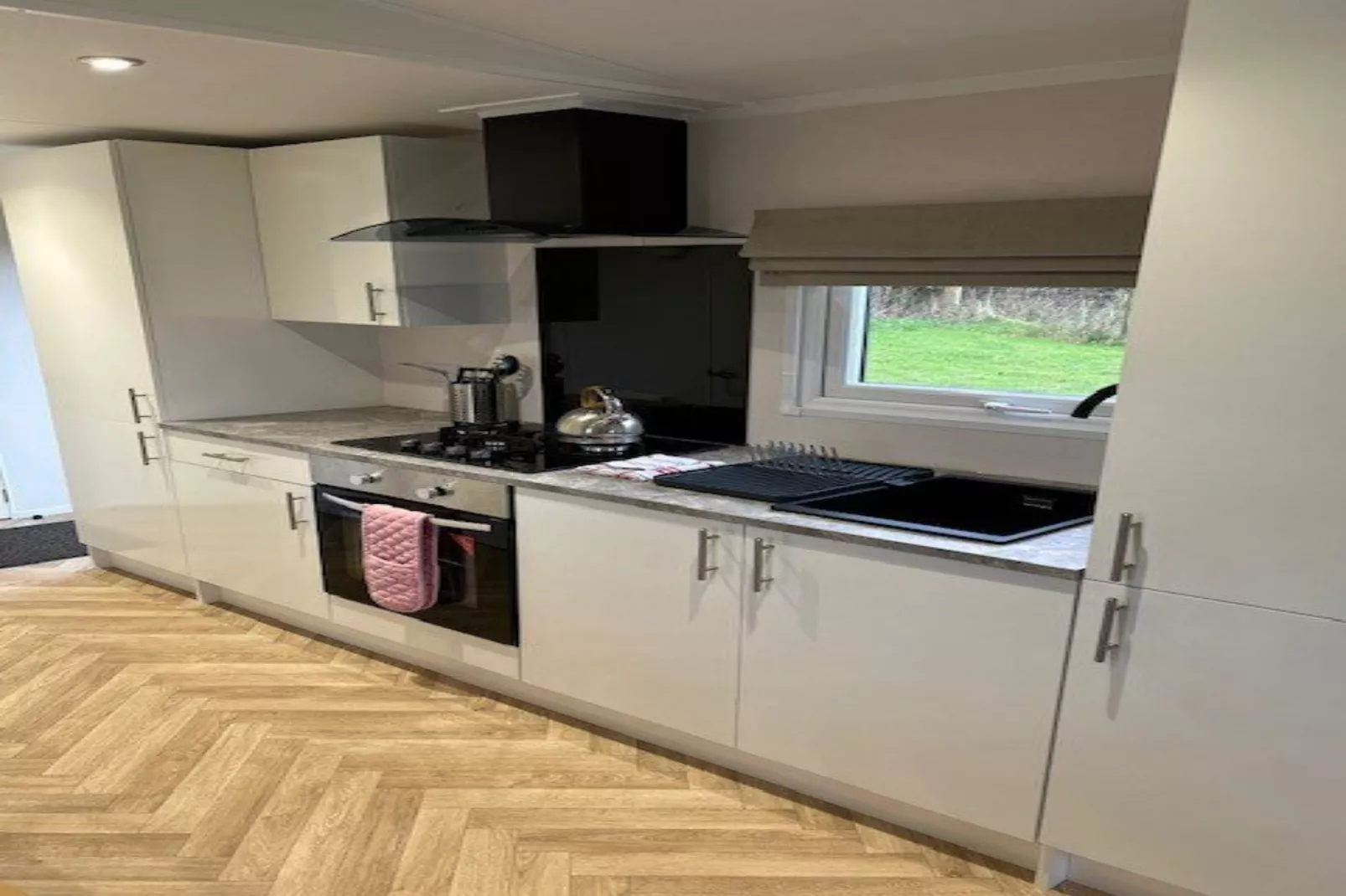 Tor Lodge-Kitchen