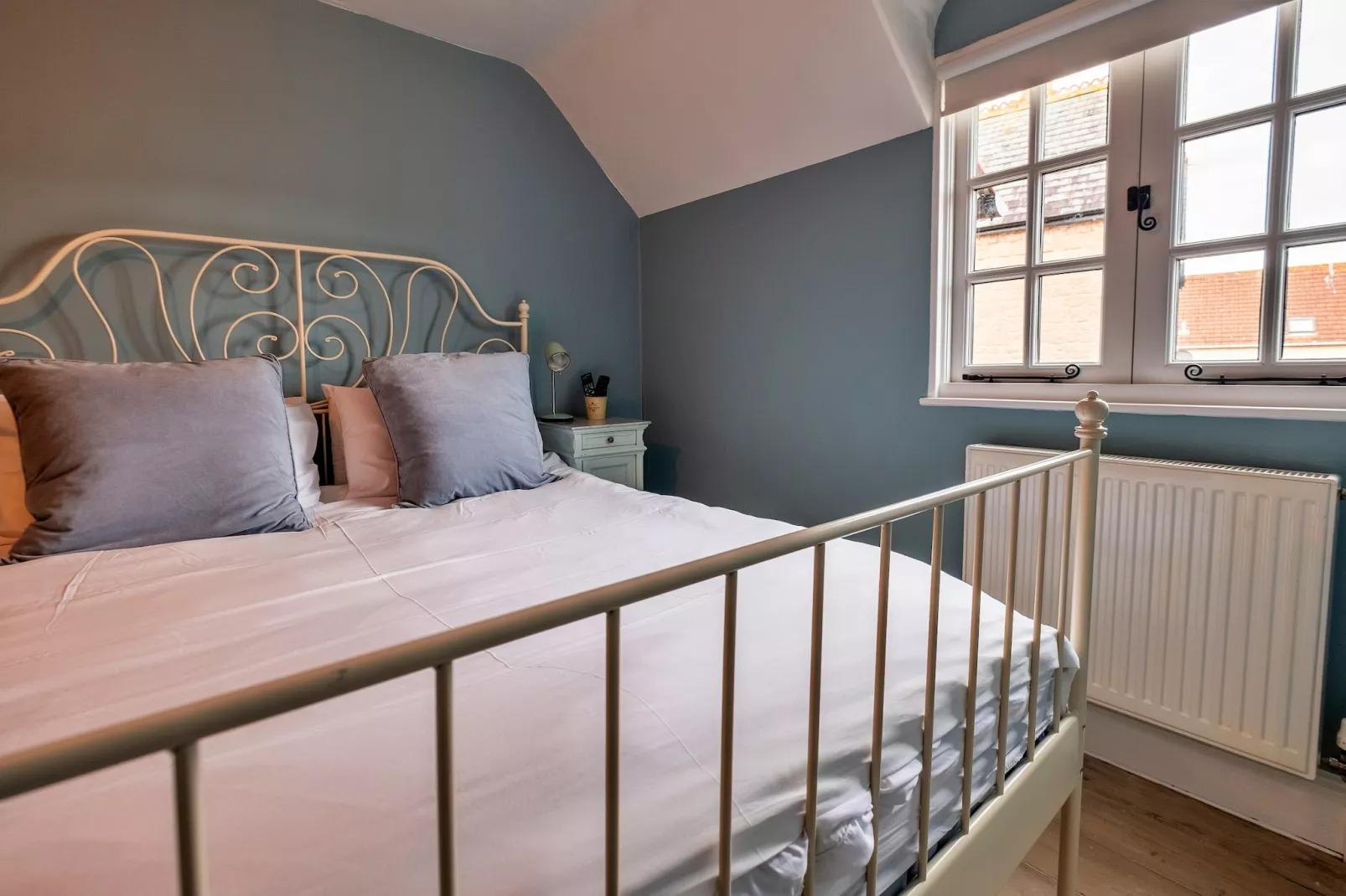 3 Elm Cottage-Bedroom