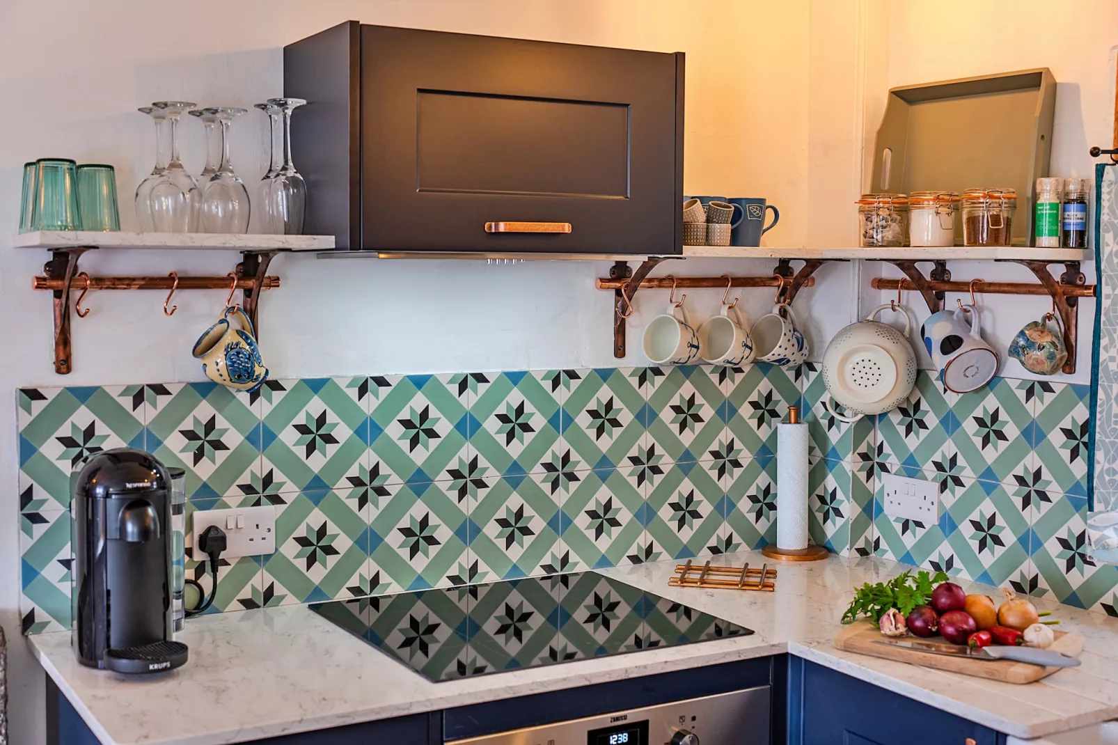 Cosy Mousehole Cottage with Sea Views-Kitchen