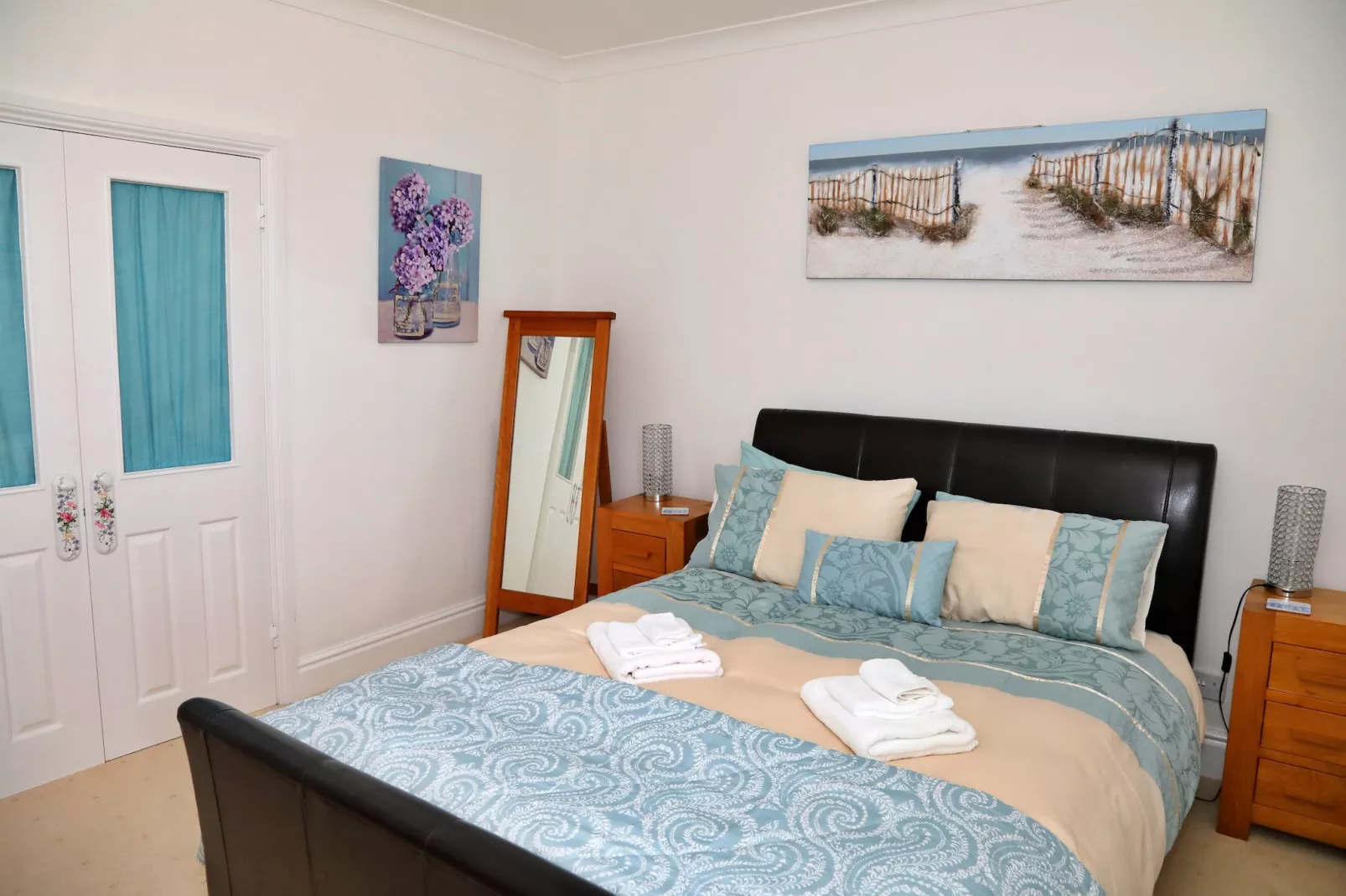 Glendale-Bedroom