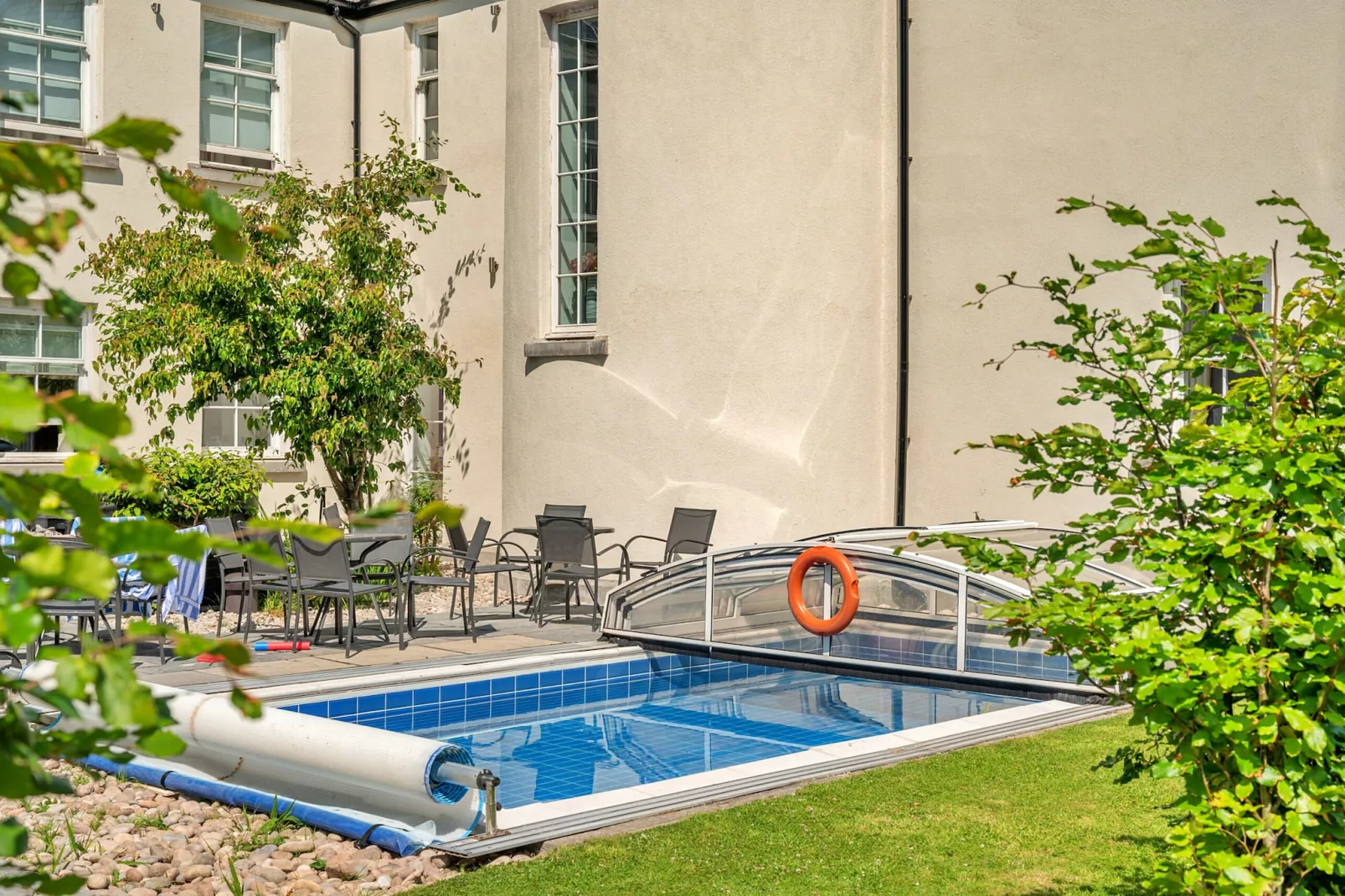 Alexander House-Pool
