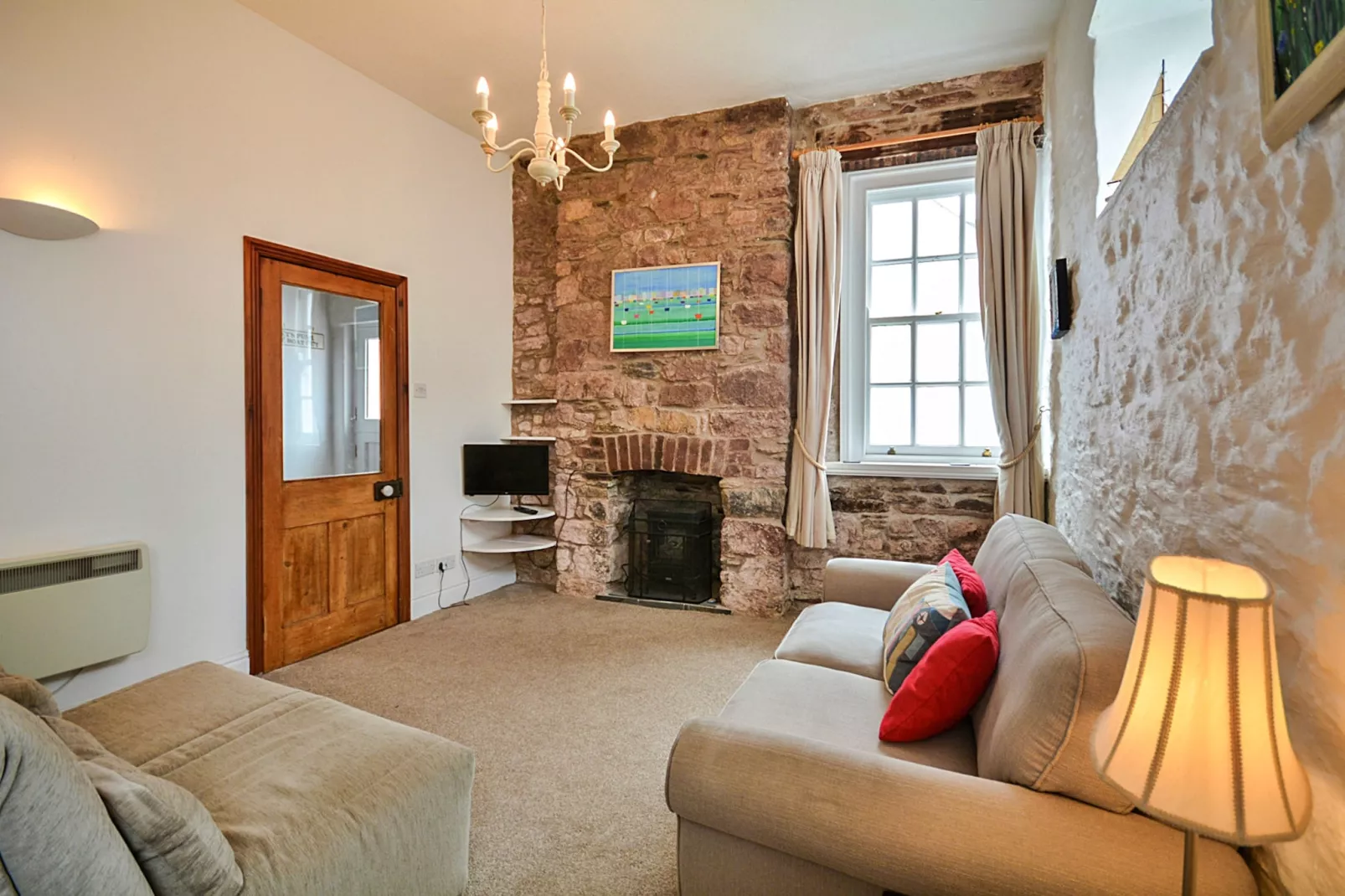 Rose Cottage, Kingsand-Living room