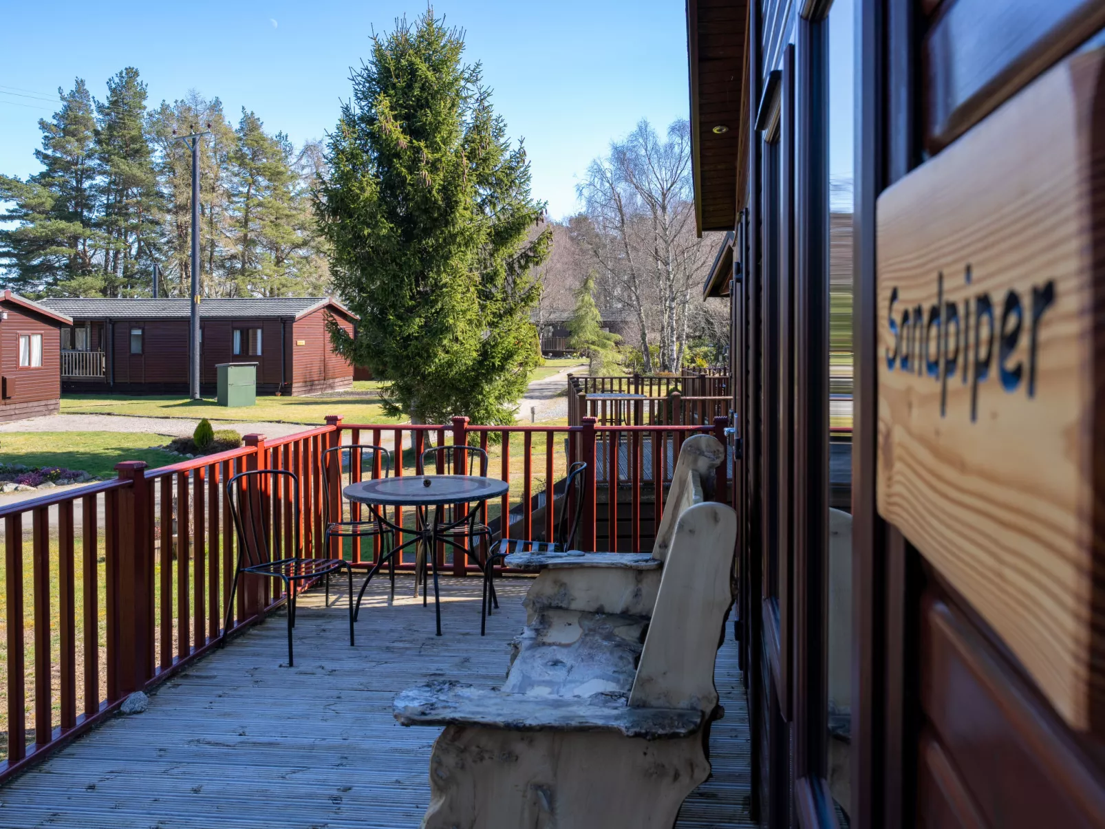 Sandpiper Lodge-Outside