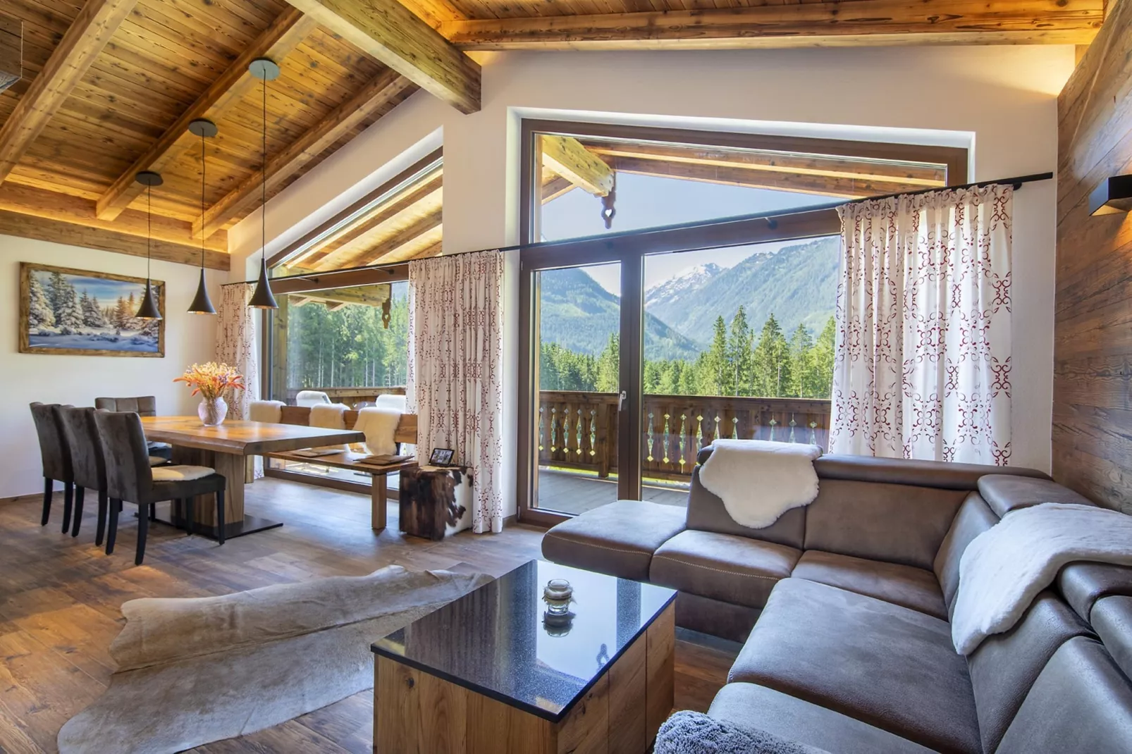 Nationalpark Chalet Reichenbergerspitze-Living room