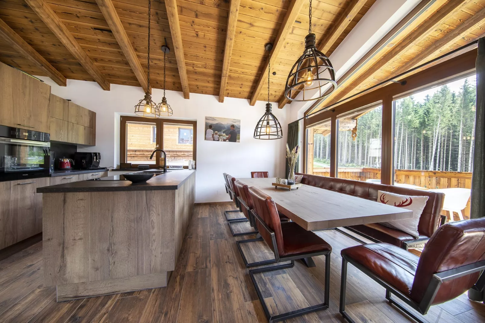 Nationalpark Chalet Kratzenberg-Esszimmer