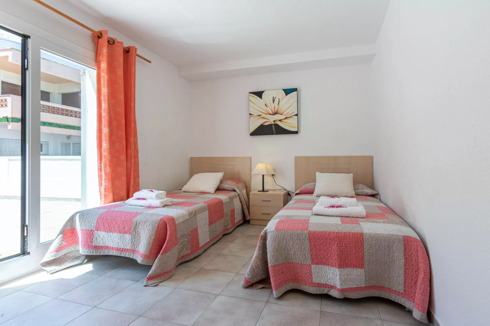 0187-SANT MORI 14 1º 3-Schlafzimmer
