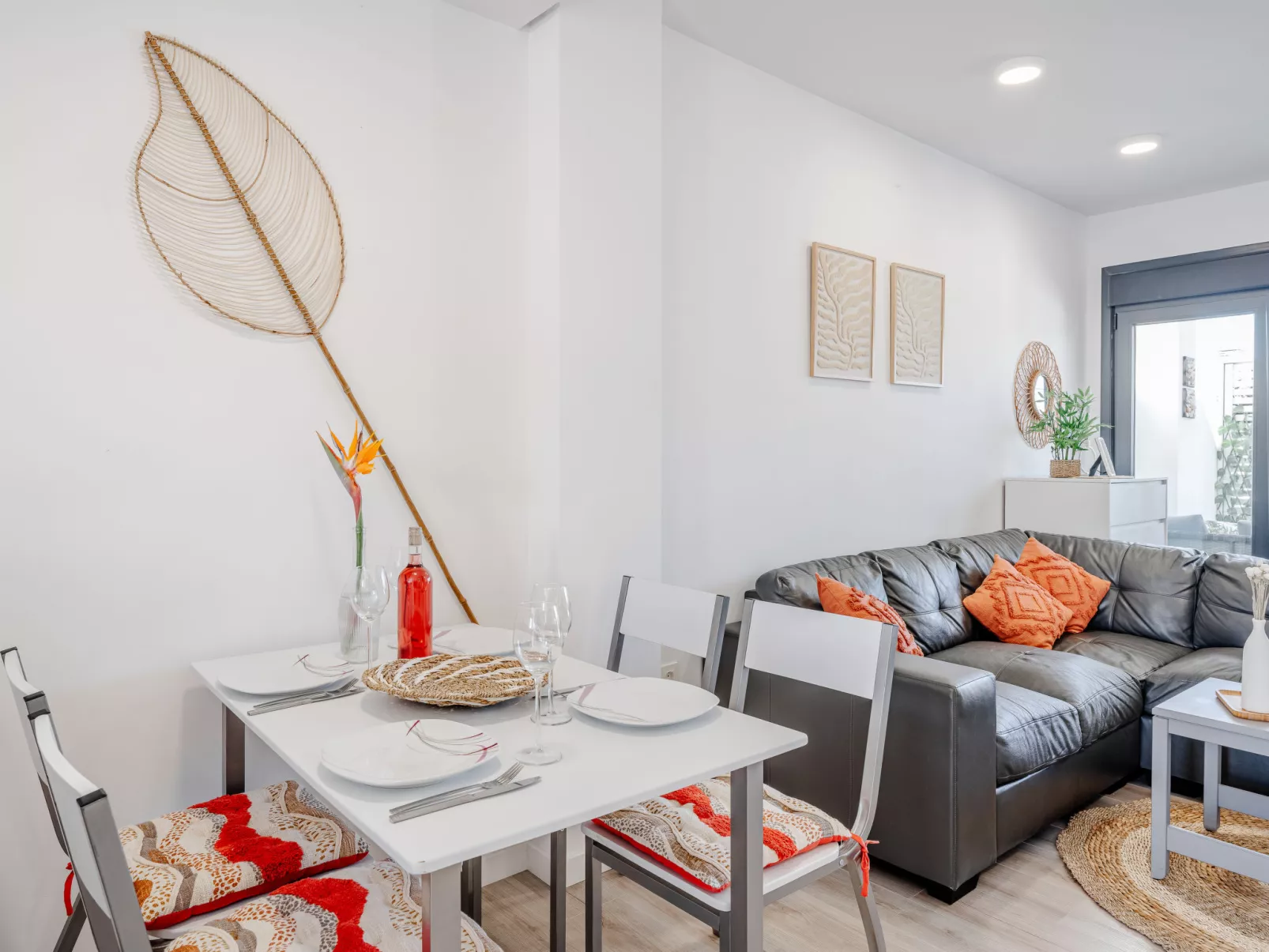 Vergel Beach-Inside