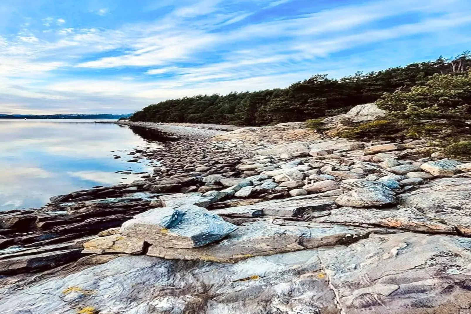 4 star holiday home in TJÖRN-Water view
