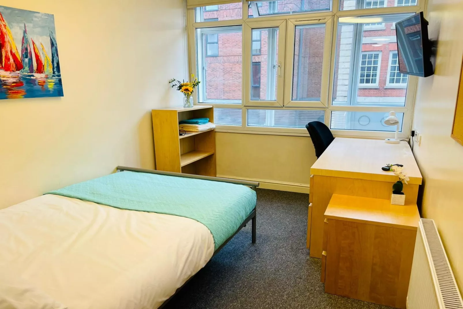 Sangha House Sta Single-Bedroom
