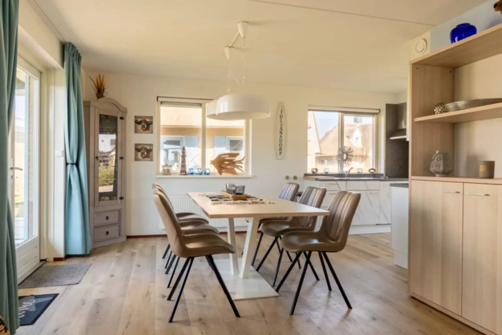Vakantiepark Duynzicht 3-Dining room