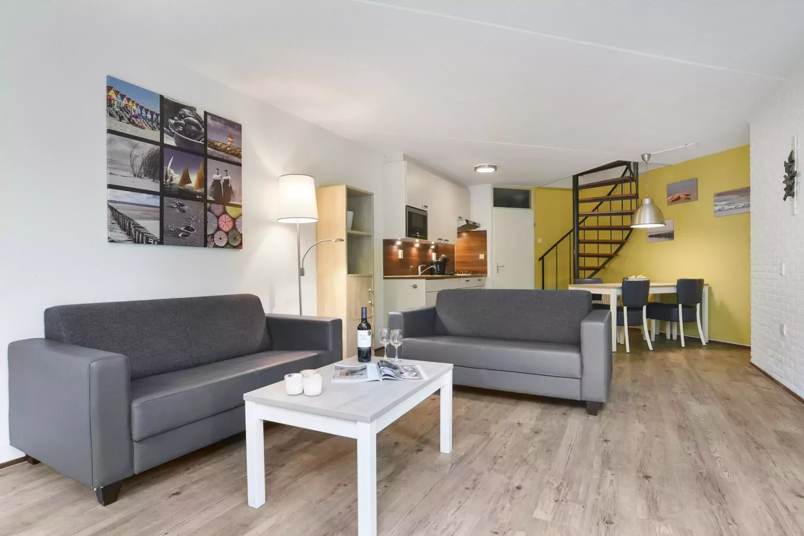 Parc Port Greve 7-Living room