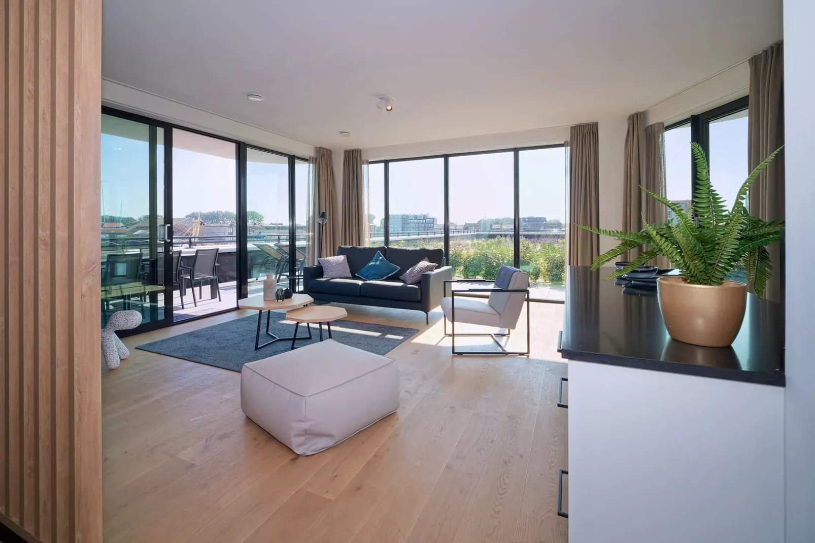 Breskens Apartments & Penthouses 15-Exterior summer
