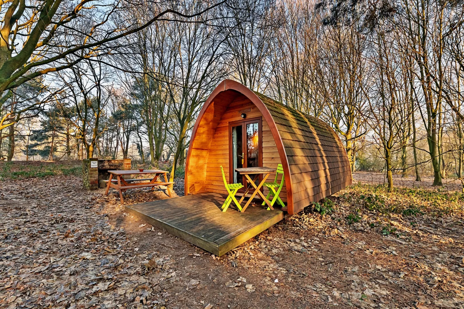 Eadmund Pod-Outdoor