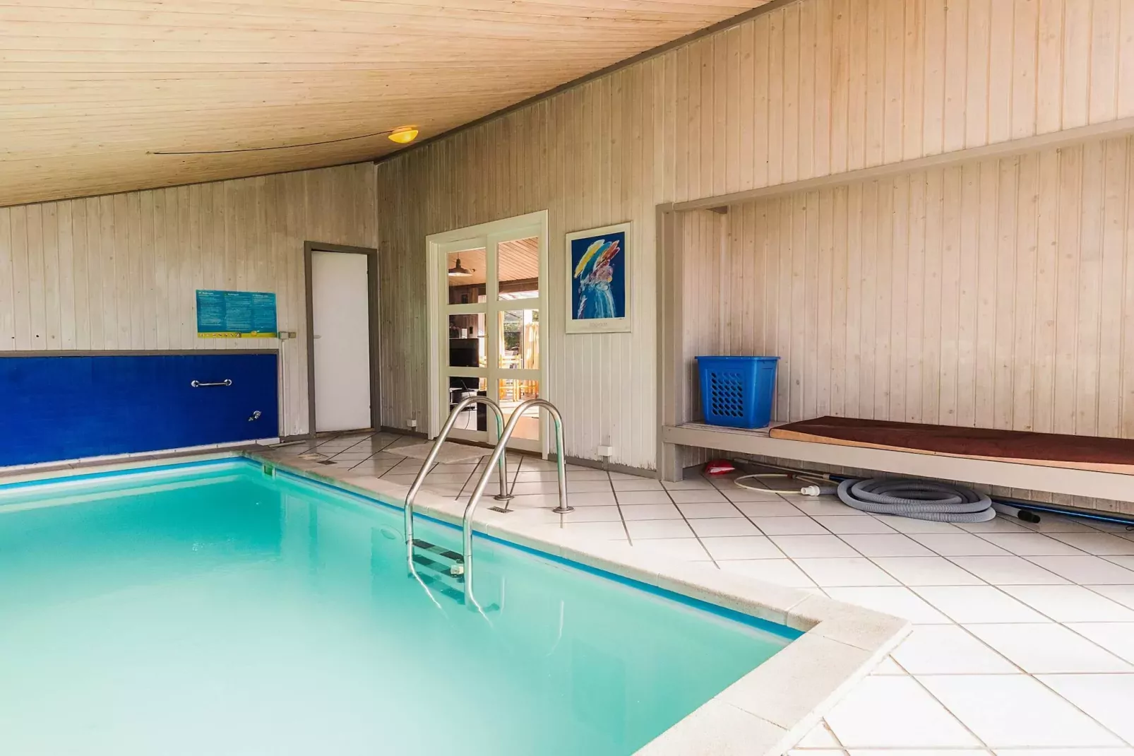 Secluded Pool Retreat - By Traum Ferienwohnungen-Swimming pool