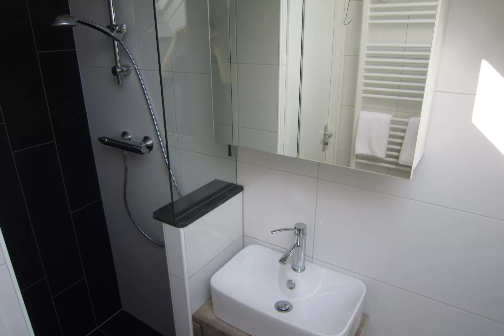 Nr 48-Bathroom