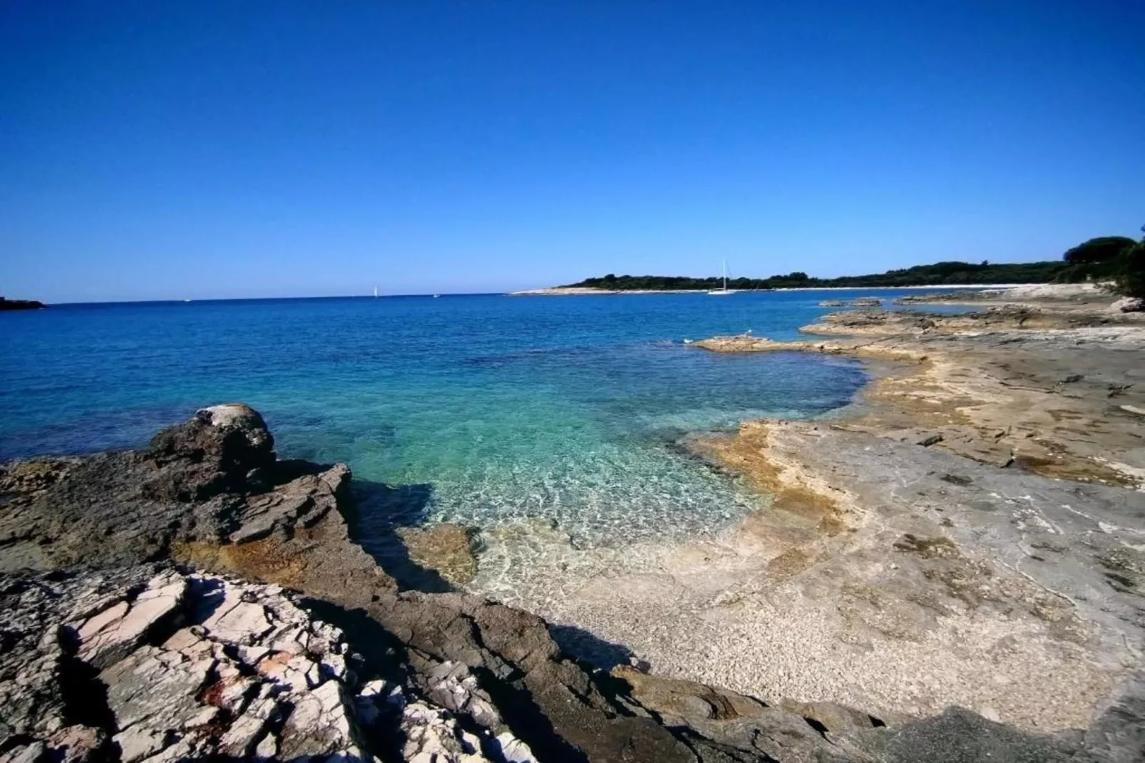 Apartman 1  4pax-Areas summer 20km