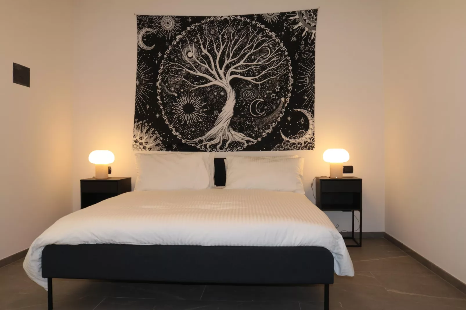 Sole del Garda V7-Bedroom