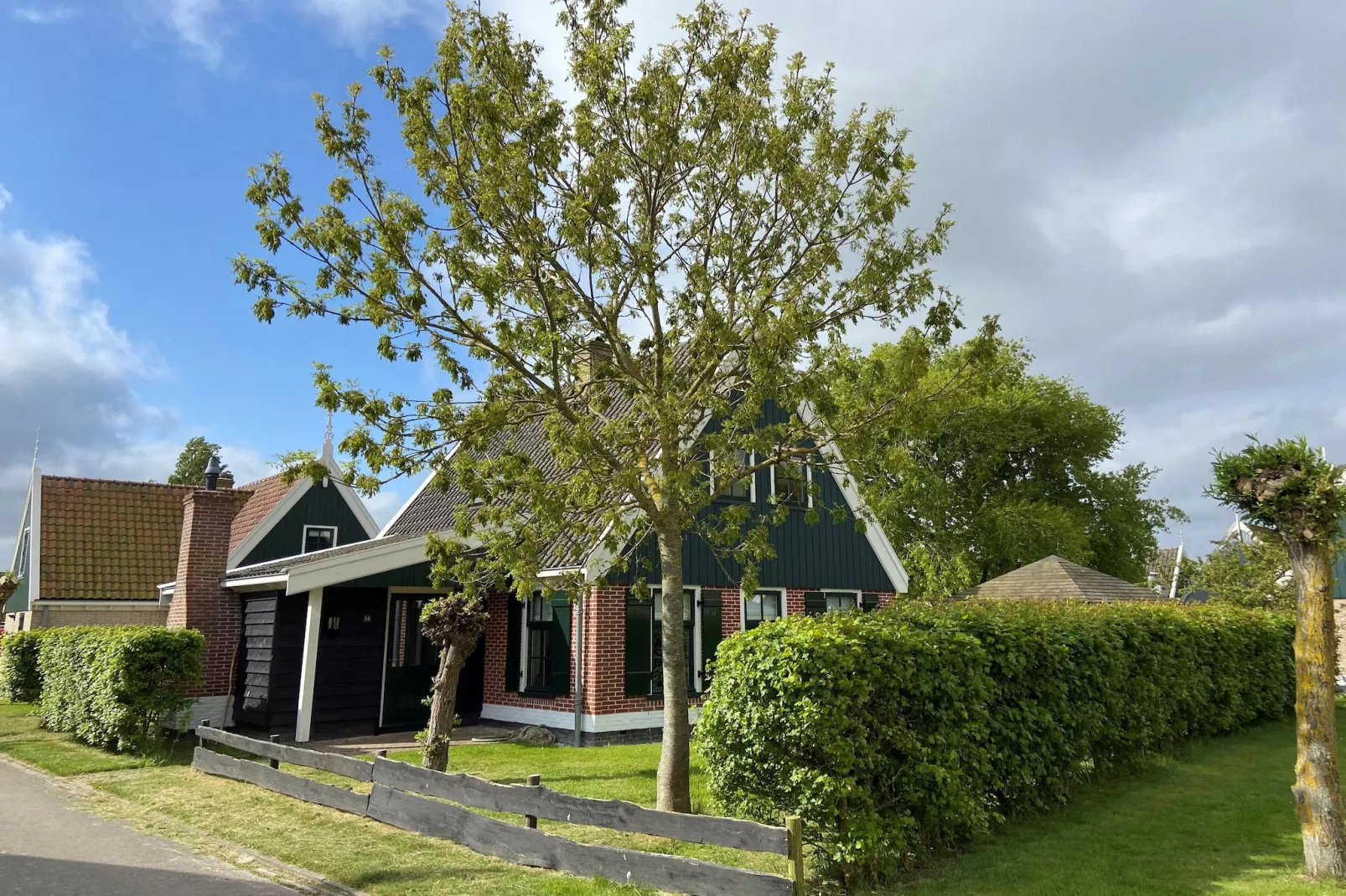 Recreatiepark Wiringherlant - Villa 14-Extérieur été