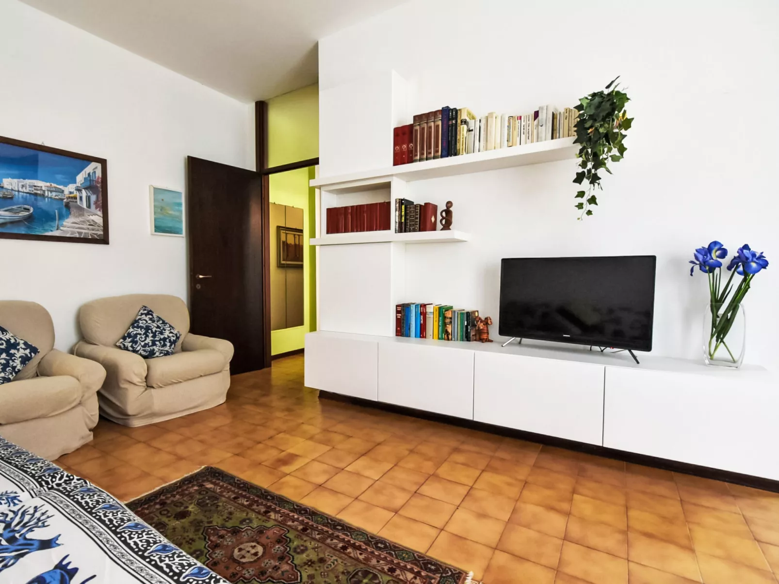 Park Apartment-Inside