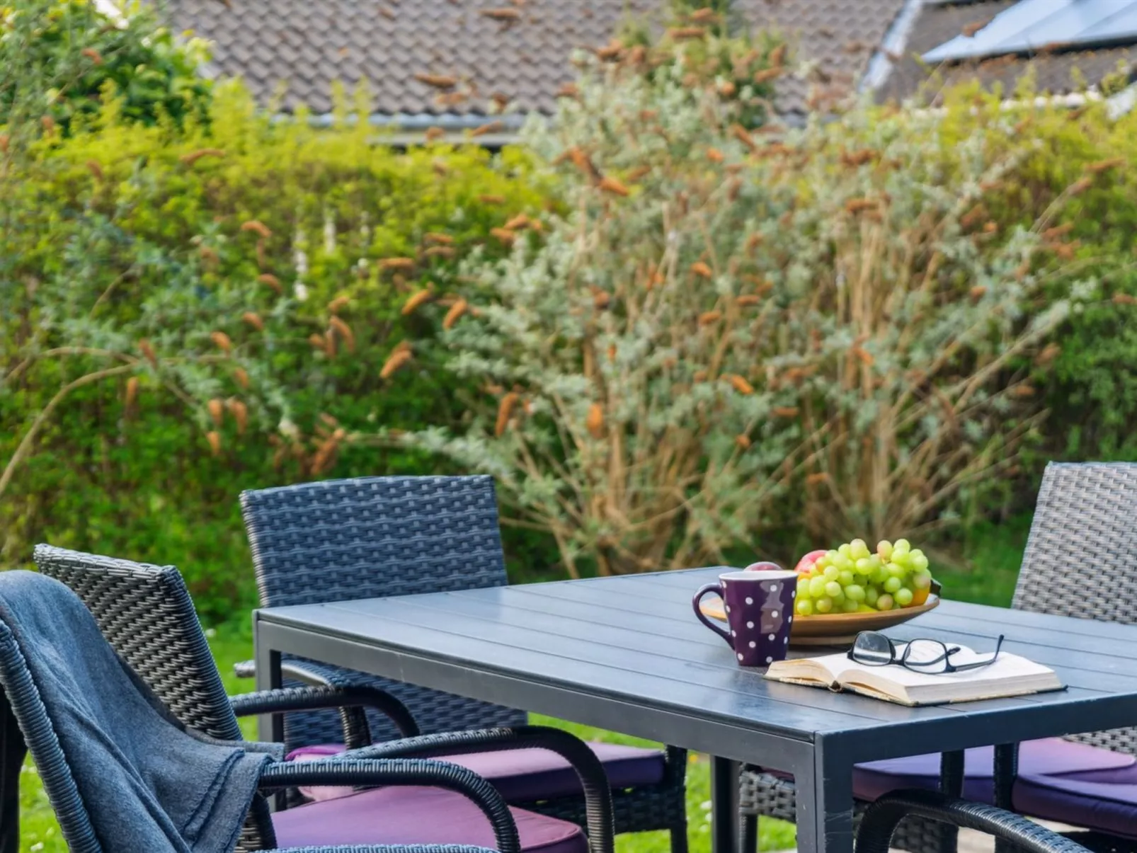 "Bassi" - 650m from the sea-Draußen