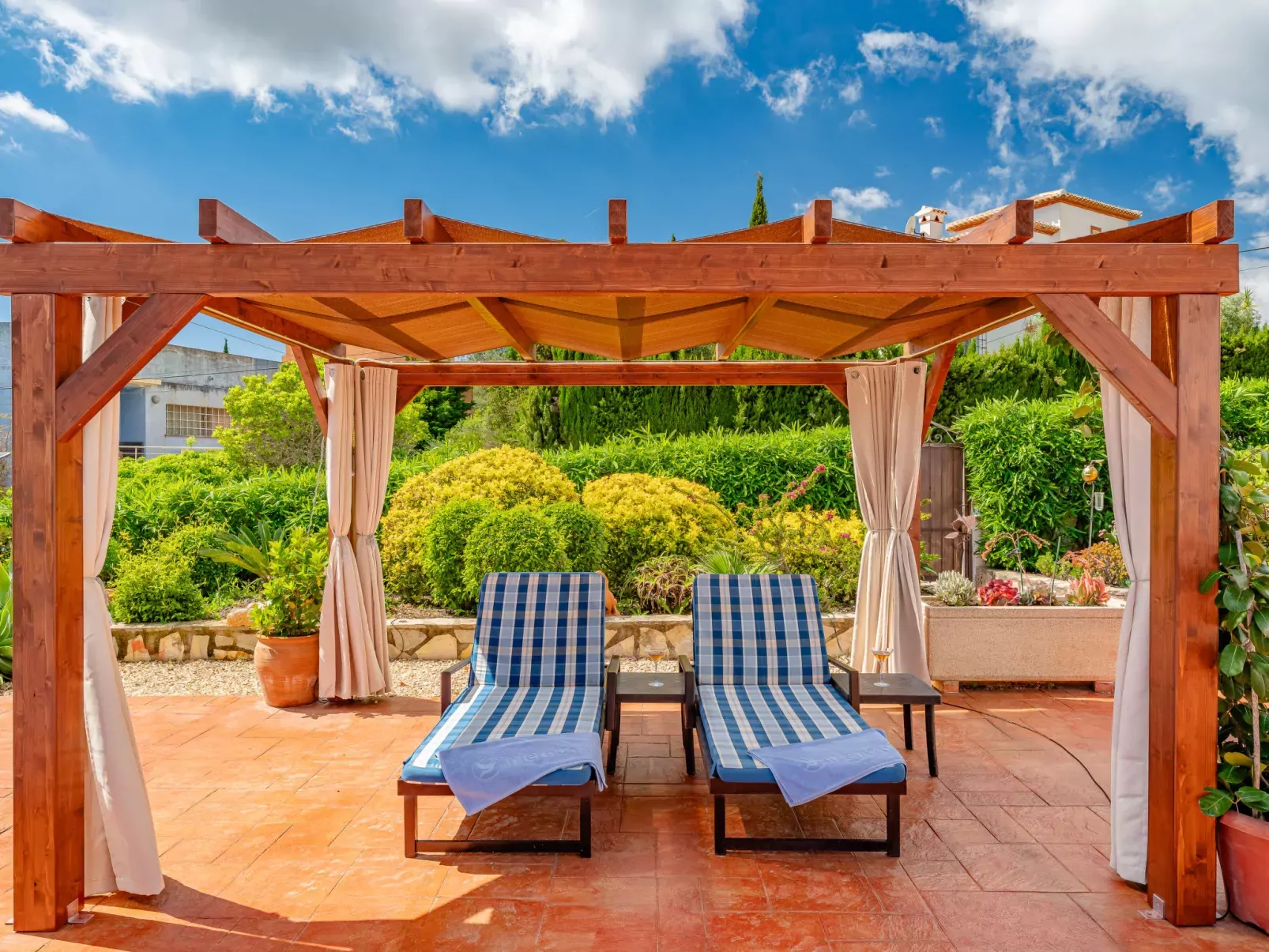 Casa Carma-Outside