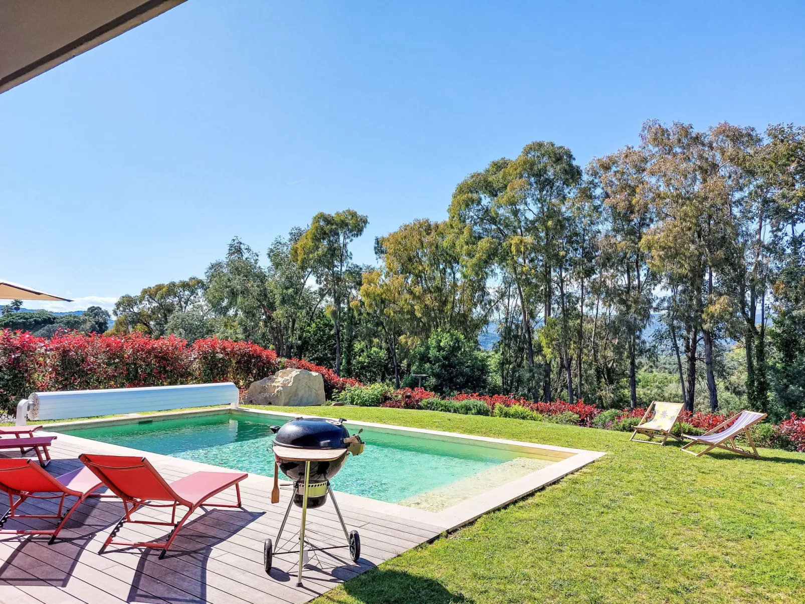 Villa La Roquette sur Siagne-Draußen