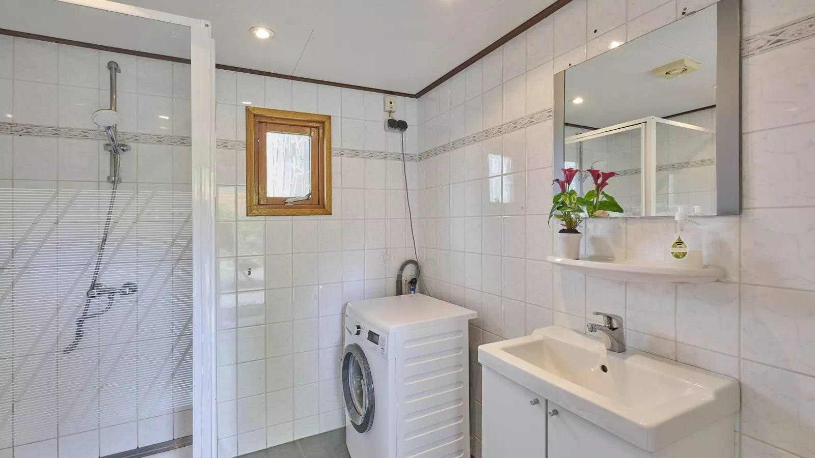 Torenvalk-Bathroom